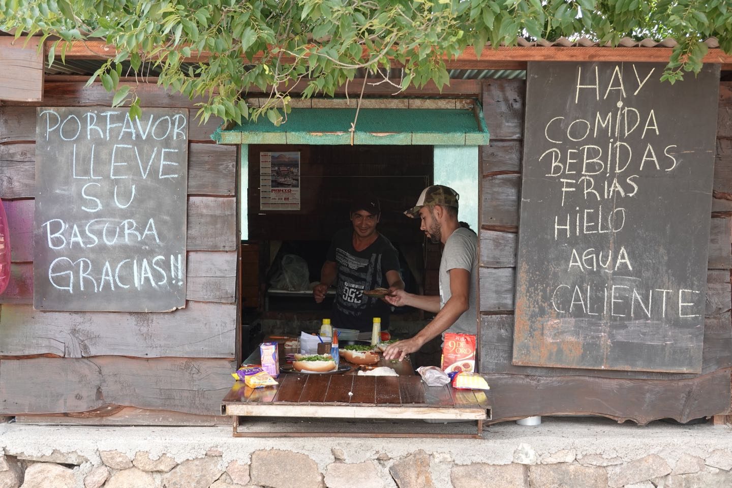 Kiosco-restaurant at the Cascada de Olaen Waterfall.